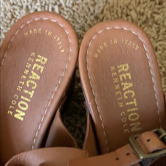 Leather and Wood Kenneth Cole Reaction Heels - Picture 7 of 8